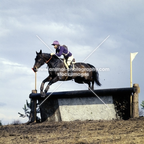 tweseldown racecourse, crookham horse trials 1975 novice
