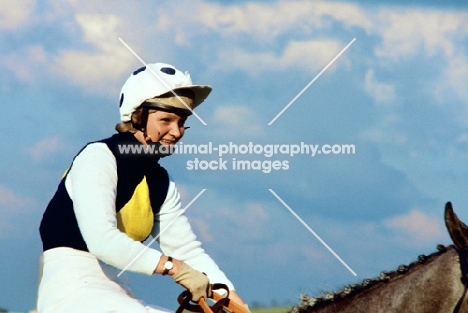lady jockey at oxford university point to point 