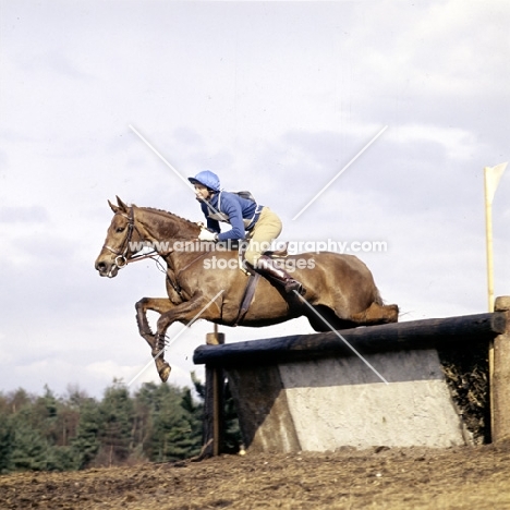 tweseldown racecourse, crookham horse trials 1975, one day event, novice
